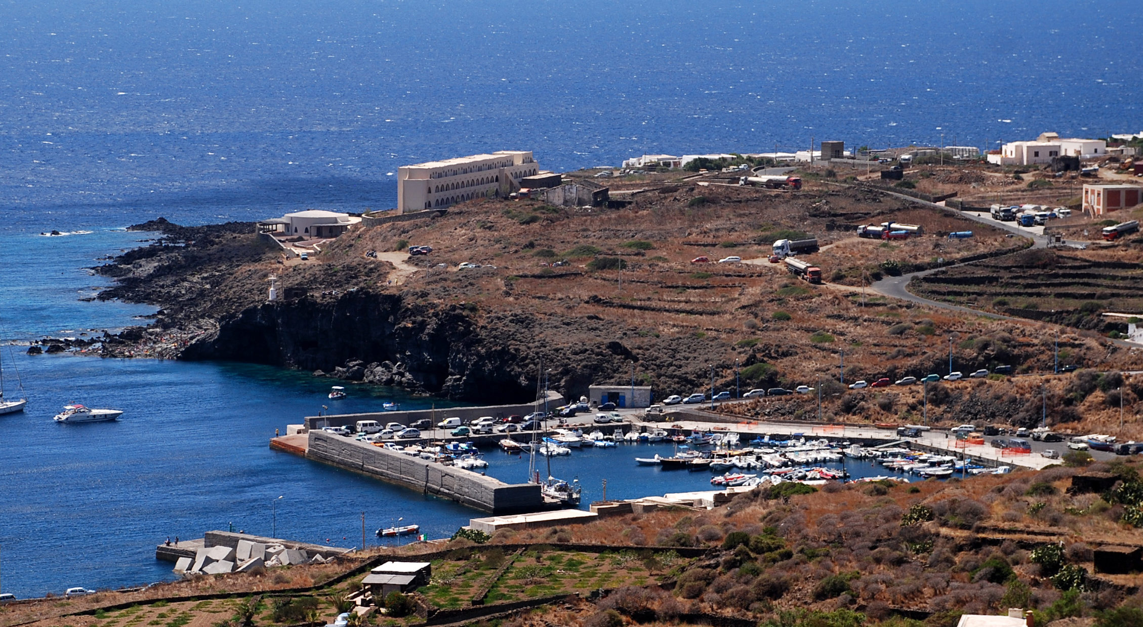 Pantelleria: modifiche alla navigazione e ormeggio nell'area del porto di Scauri